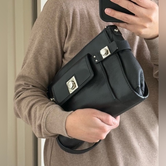 Banana Republic Shoulder Bag Pebble Leather Black Medium - Picture 12 of 16